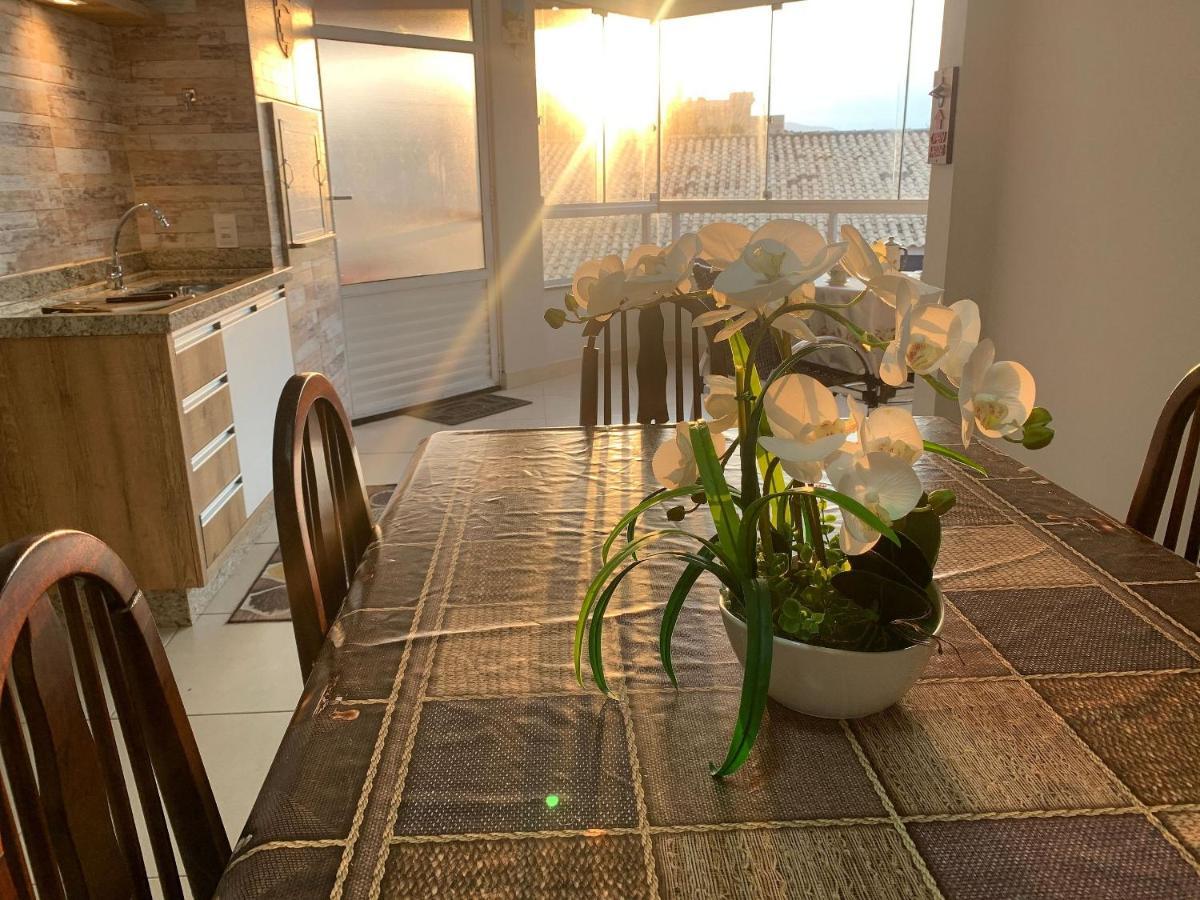 Apartment Res. Solar Bromelias Bombinhas