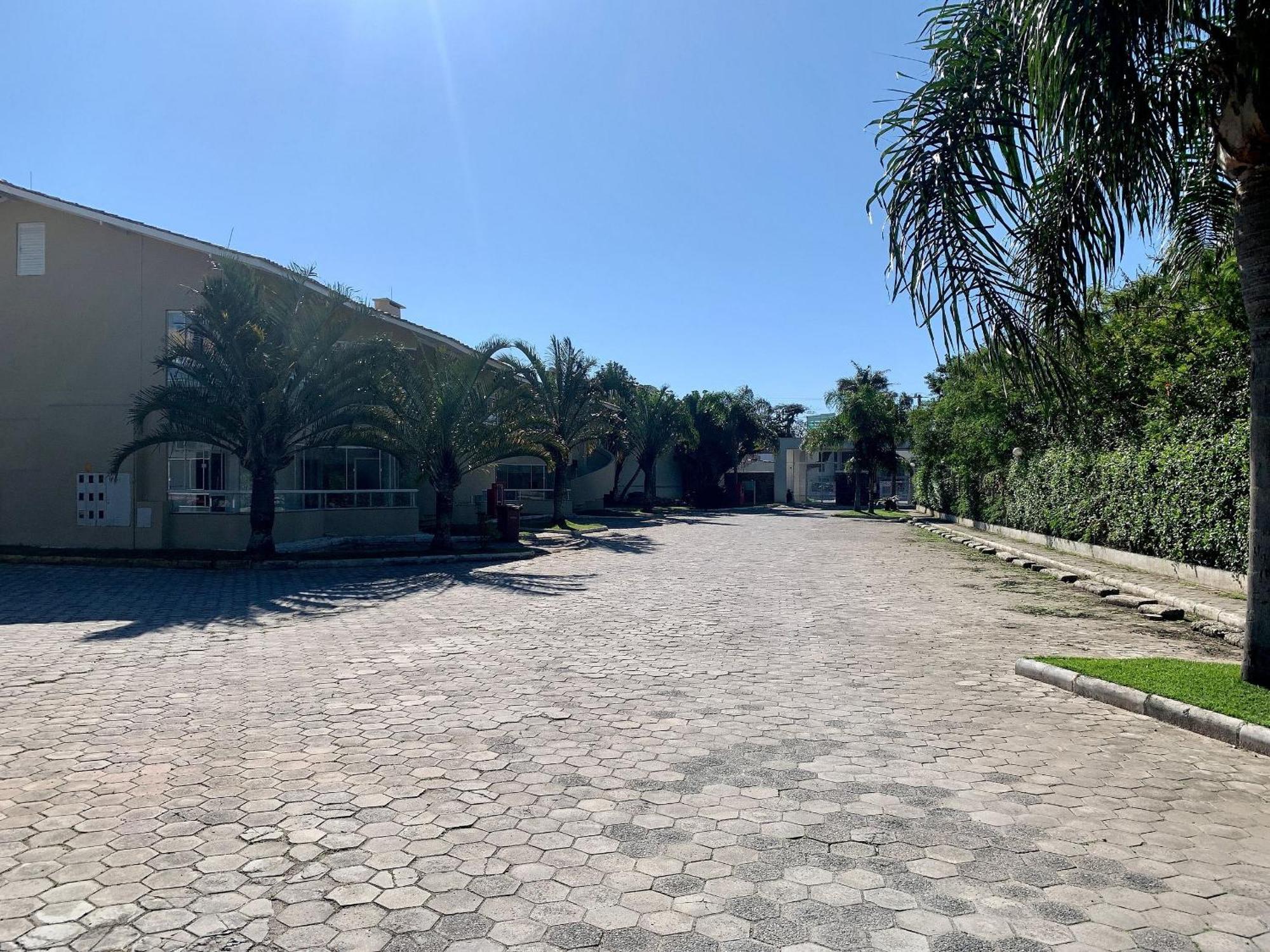 Apartment Res. Solar Bromelias *