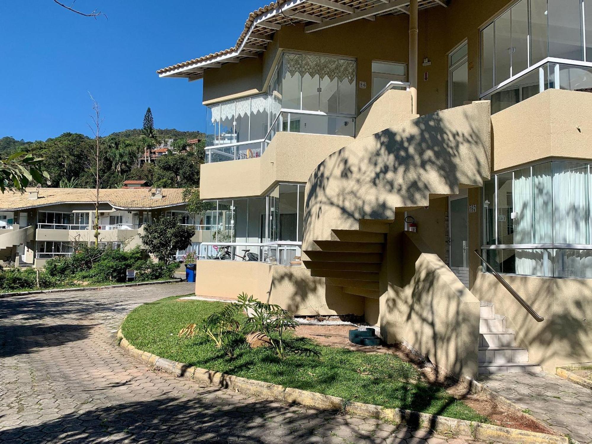 Apartment Res. Solar Bromelias Bombinhas